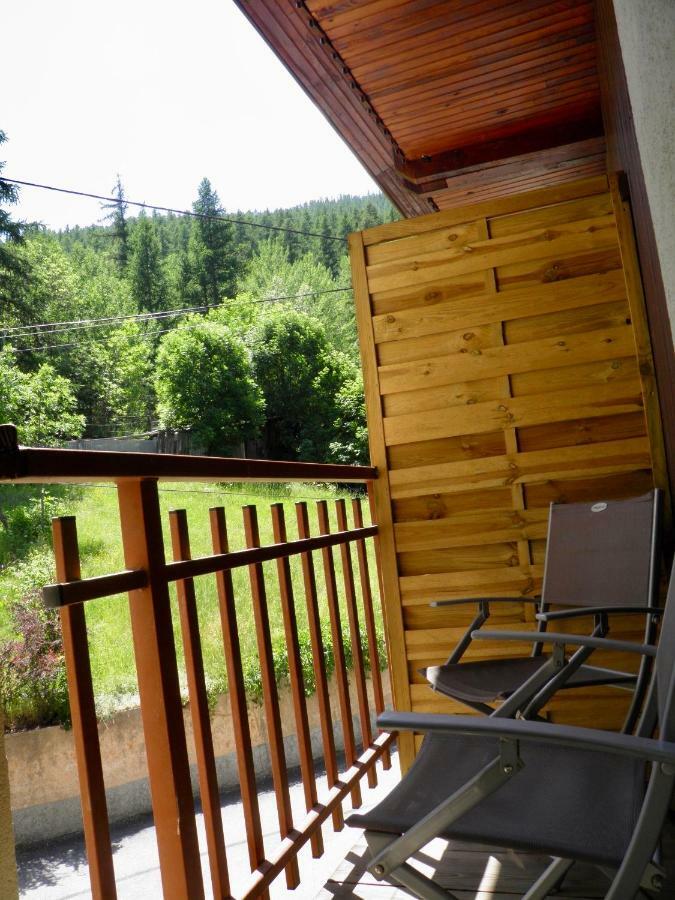 Appartement De Montagne Briancon Exteriör bild